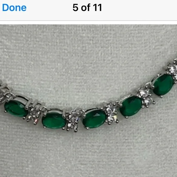 NWT Elegant Green & White Cubic Zirconia Necklace 16 inches - Picture 7 of 8